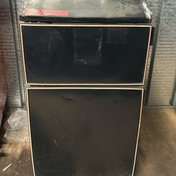 Micro Fridge MFR-2 Mini Fridge 2 Door Compact Refrigerator Untested