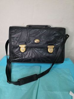 Black Leather Messenger Briefcase for 14 in laptop, adjustable strap, 16 x 11
