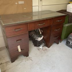 Desk With Glass Top