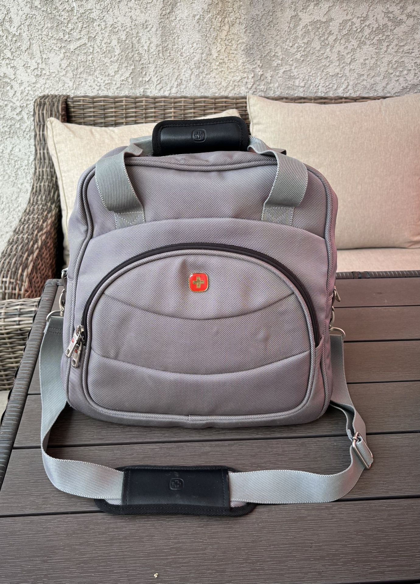SwissGear Gray Tote Carry-on Personal Item Bag
