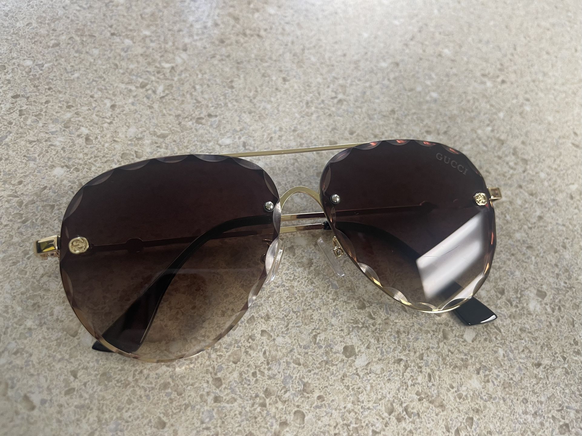 Gucci Sunglasses 