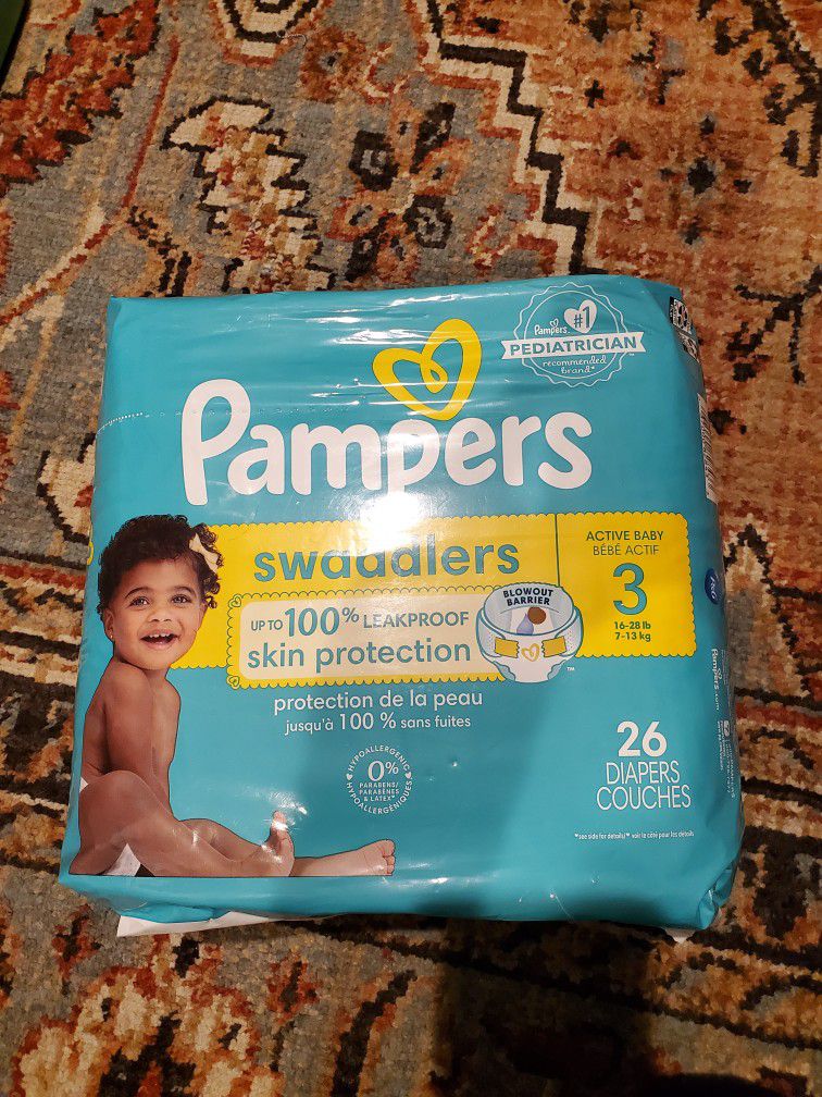 Pamper DIAPERS SIZE 3