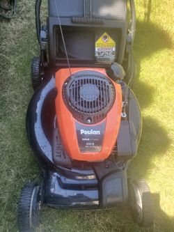 Poulan Self-propelled Lawnmower.  Barepy Used