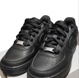 Nike Air Force 1 Low Triple Black