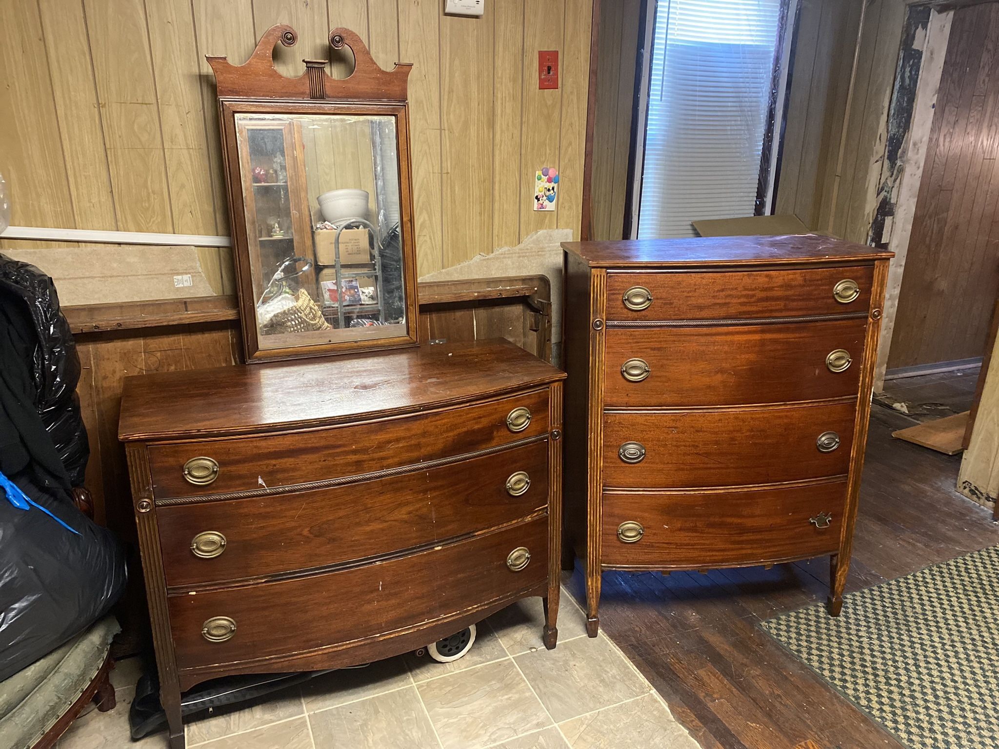 Dresser Set