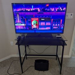 40" Samsung TV Plus Accessories 