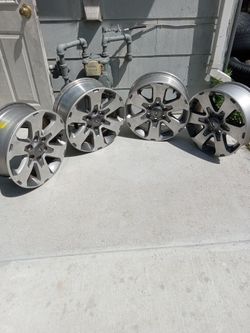 Ford F-150 OEM Rims 18" 6 Lugs