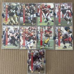 1995-Football . “SIGNATURE ROOKIES” Certified Autographs & Numbered. Lot-(9). Factory SEALED. NM/M😎