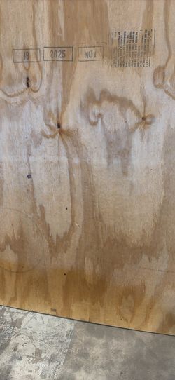 5/8”x4’x8’ Plywood 