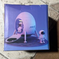 Astronaut Projector Light