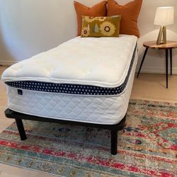 Winkbed Luxury Firm Mattress - Like New 