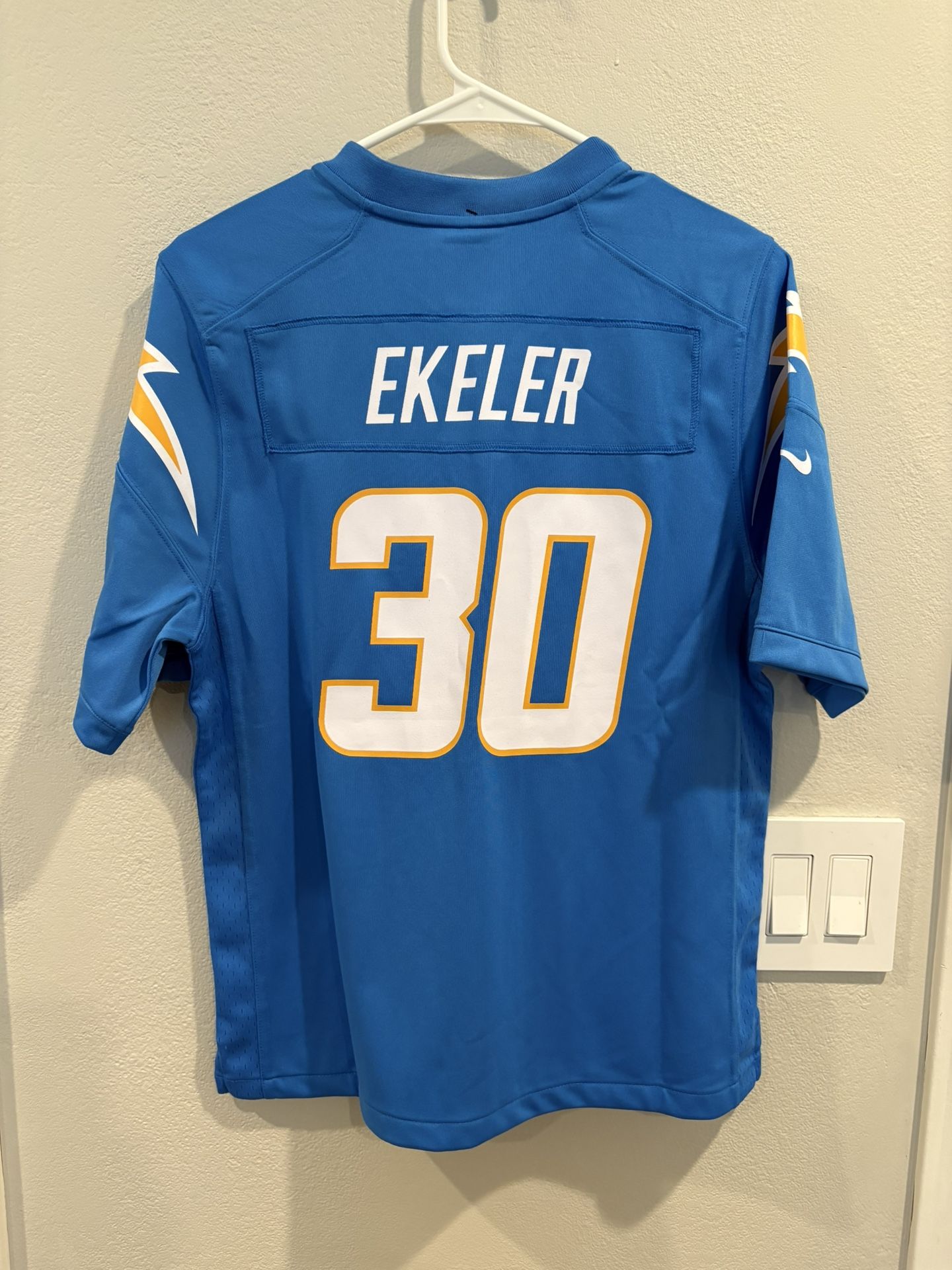 Nike Los Angeles Chargers Austin Ekeler Jersey Kids Size Large 14/16