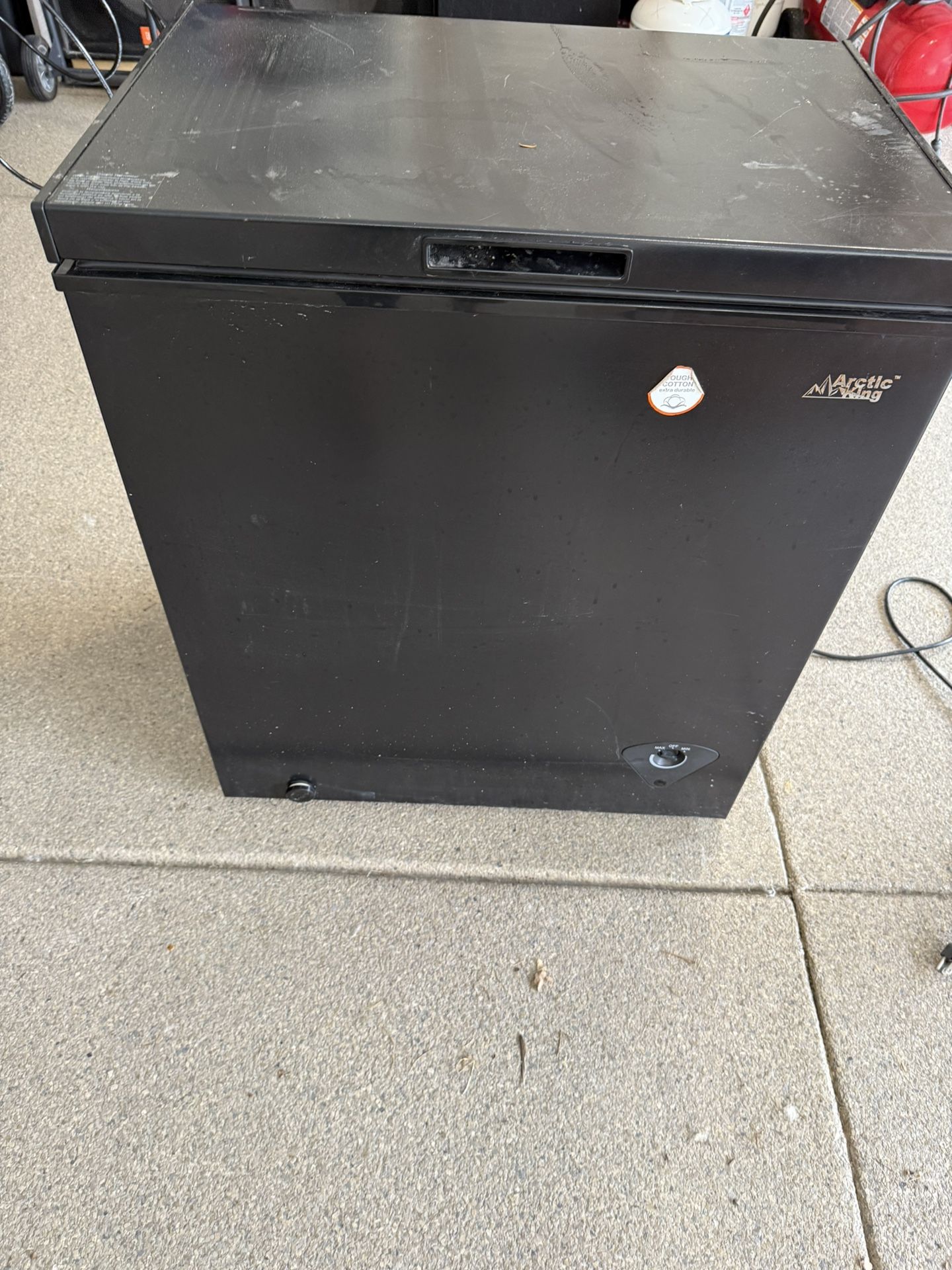 Chest freezer. Used good condition 7.0 cu ft