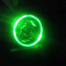 7-in Rounds Green Halo  Aftermarket Headlights