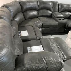 Tambo 2 Piece Reclining Sectional 