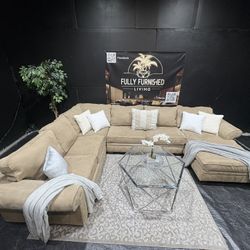 Sectional/couch/ sofa, Color: Taupe, size:98x140x64, Delivery available 🚚 