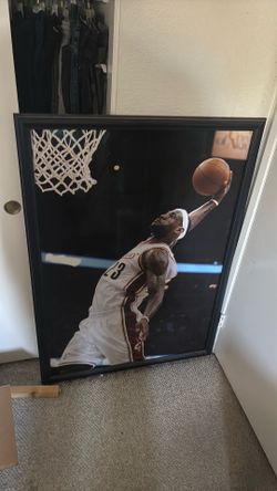 Lebron James Poster (with Frame)