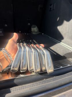 TaylorMade SIM2 Max Iron Set 5-PW – KBS Steel Shafts – Right Handed