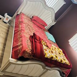 Full Queen Bedroom Sets 