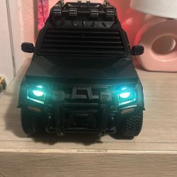 Mezco Rumbler Truck