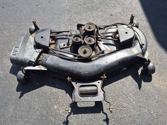 48 in Craftsman riding lawnmower cutting deck