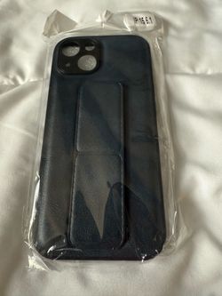 iPhone 15 Phone Case with Kickstand