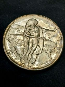 1926 S Oregon Trail commerative Half Dollar Uncirculated Beauty!