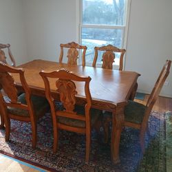Solid Oak Dining Room Set