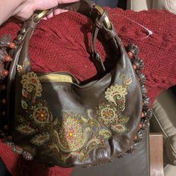 New Isabella Fiore Embroidered  Wedding Purse With Tassels 