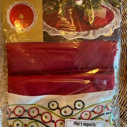 Christmas Tree Skirt New Unopened Pier One