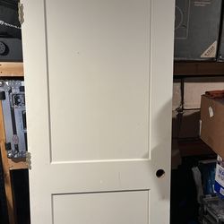 Interior door with jamb kit