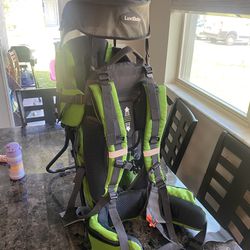 Hiking Carrier