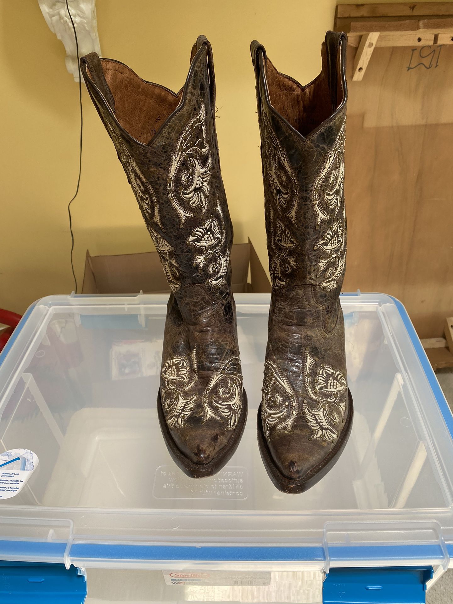 Women’s Corky’s Leather Cowgirl Boots
