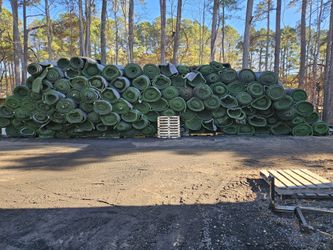 Clearance Sale!! Used Artifical Turf Heavy duty 7' by 45' & 7'by 50' Less Then $.32 Sq Foot!