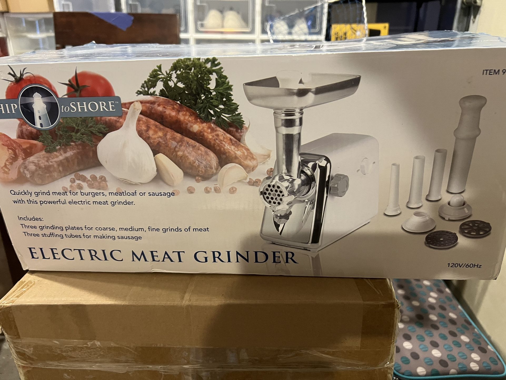 electric meat grinder