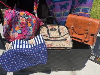 Bags/purse/travel