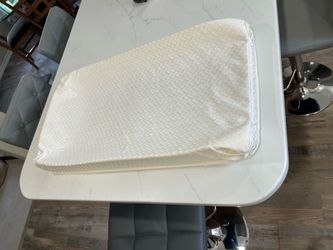Baby Changing Pad (Sealy Mattress)