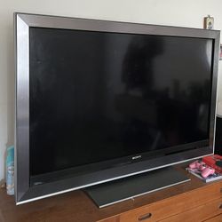 52” Sony TV