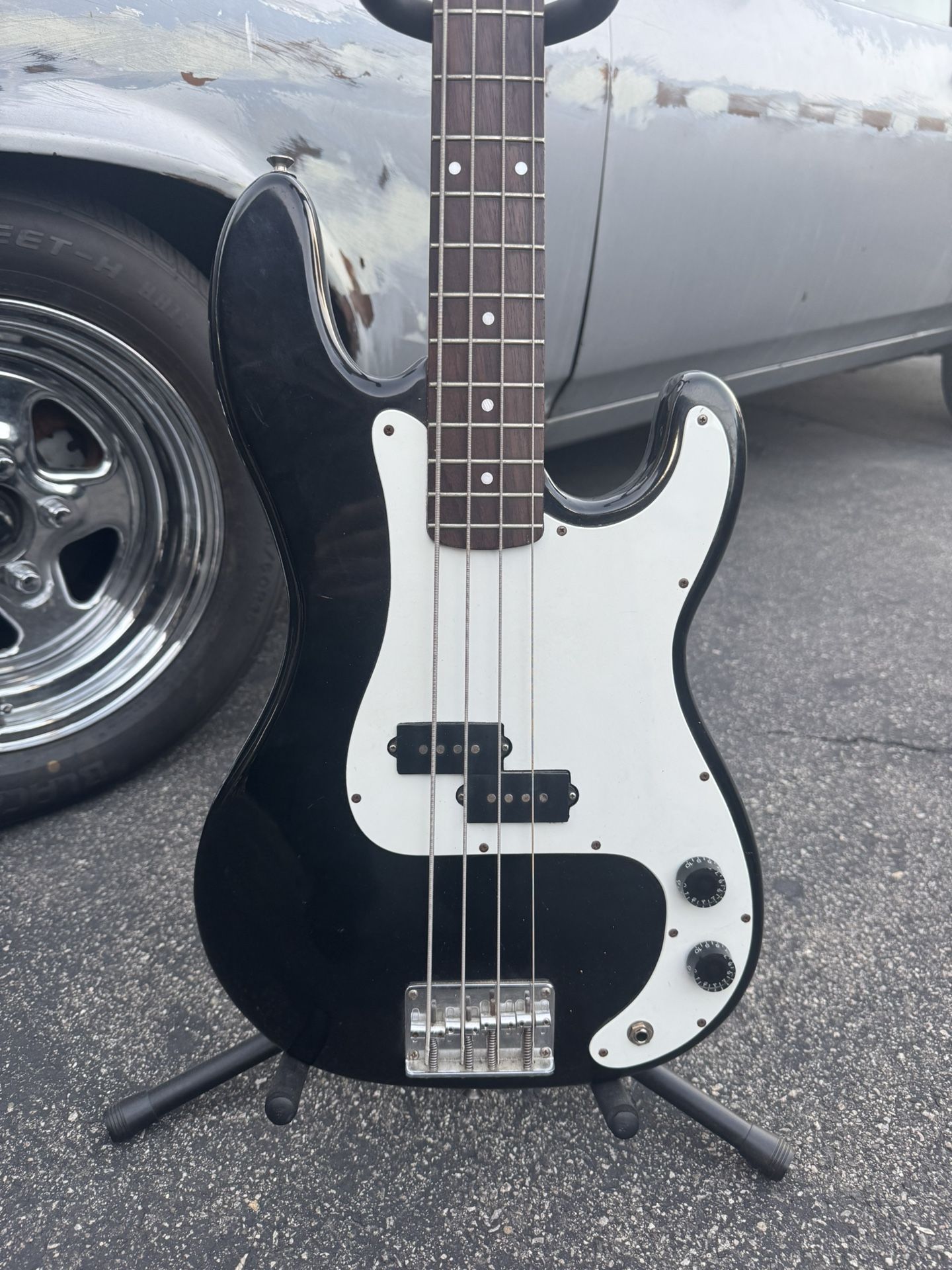 1980s Lotus P Bass Samick Korean Made