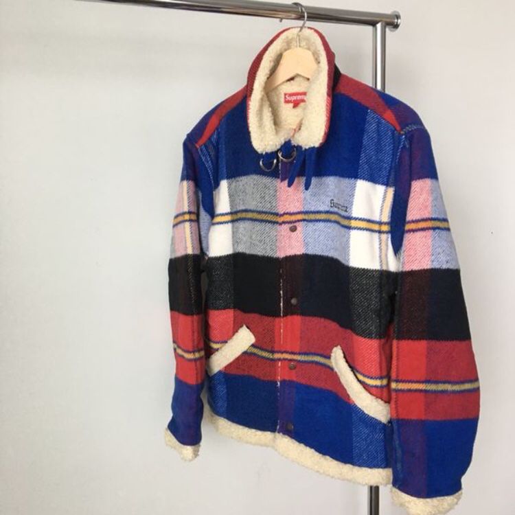 Supreme Plaid Shearling Bomber Red Plaid for Sale in Los Angeles 