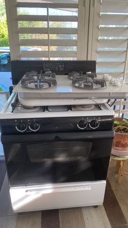 Gas stove