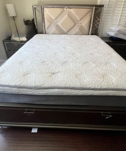 King size mattress