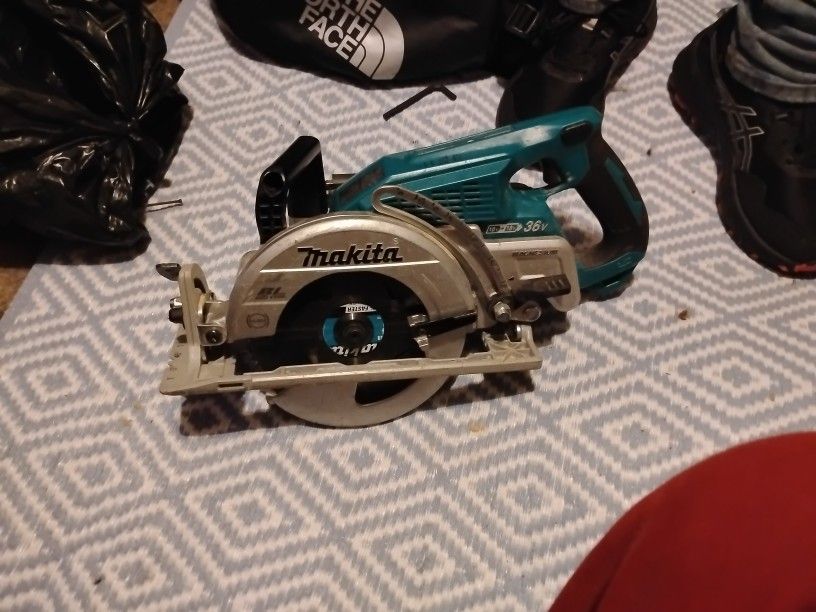**********SPECIAL DEAL*******Makita Saw Blade 7
