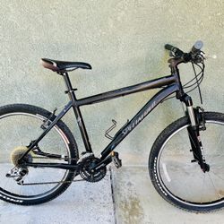 19” Specialized Rockhopper Mountain Bike
