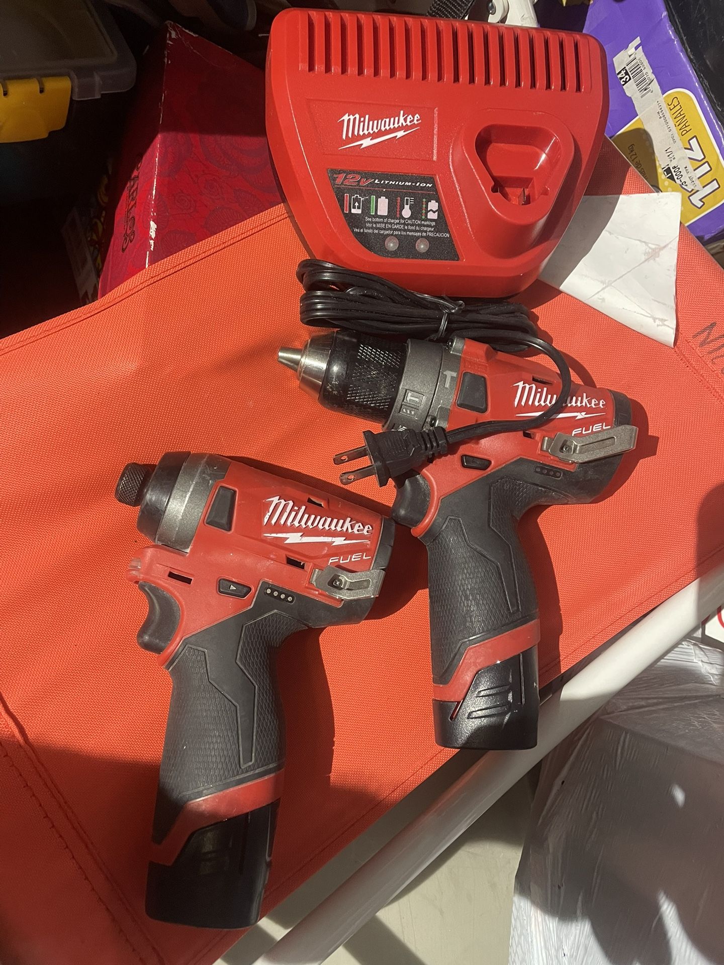 Bonito Juego De Taladros M12 