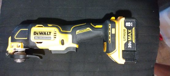 ATOMIC 20V MAX Cordless Brushless Oscillating Multi Tool (Tool Only)