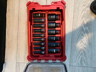 Half inch deep sockets set with pack out case