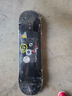 Skateboard board