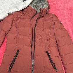 Snow Jackets