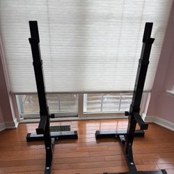 Independent Barbell Squat Stands/ Adjustable Rack